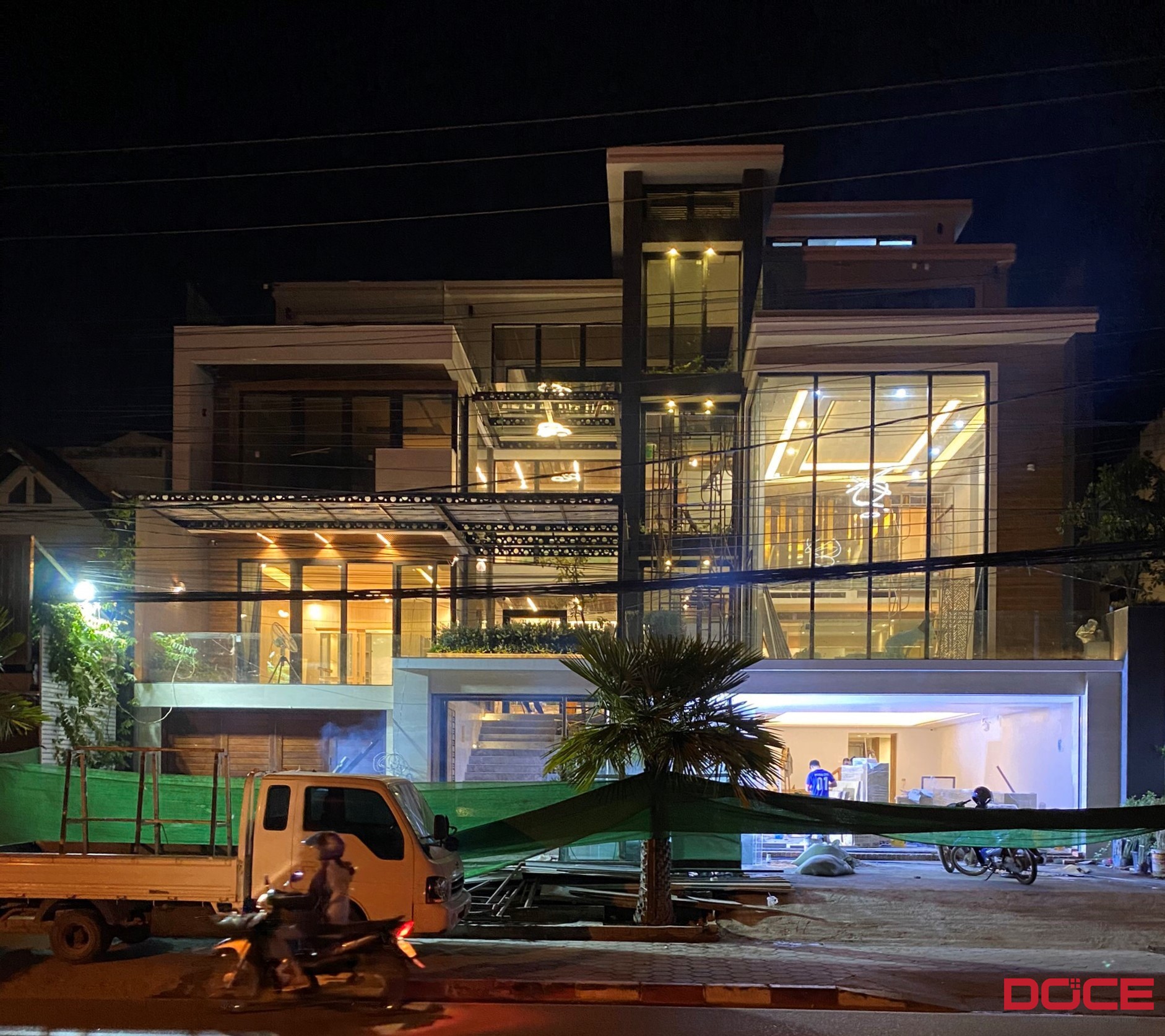 Công Trình Cửa Nhôm PMI tại Vieng Chan Lao 9 z2344075126240 9796da6ee6c0f0a3311efb54889df5ad