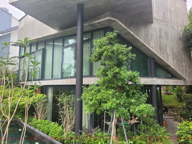 cua vach nhom kinh cao cap